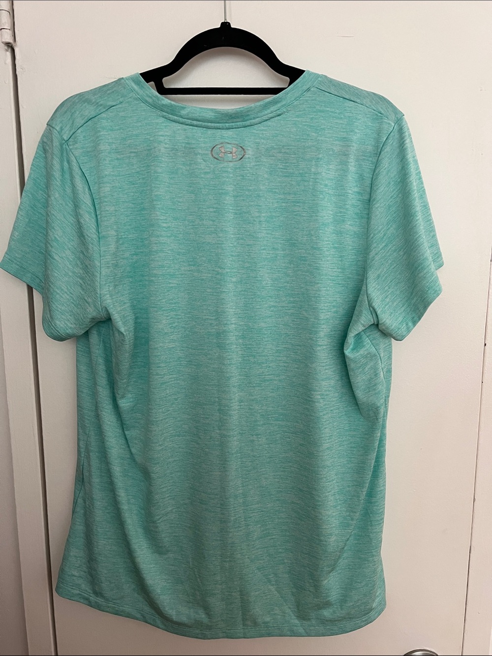 Under Armour Women's Short Sleeve V-Neck Tee - Seafoam - Picture 3 of 3